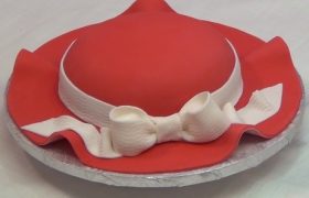 Sombrero de Torta Decorada con Fondant por Rosa Quintero